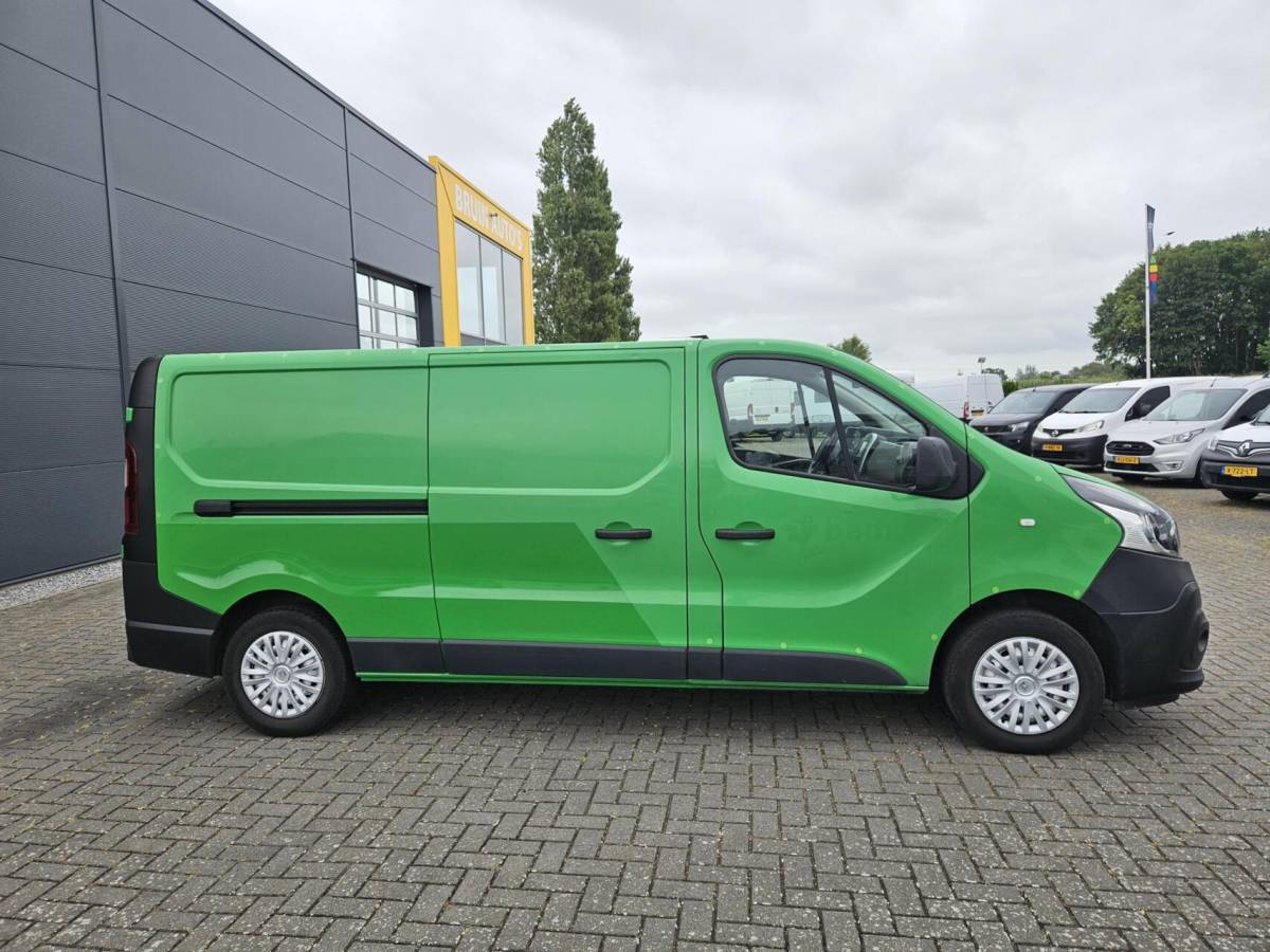 Renault Trafic Renault Trafic 1.6 dCi L2H1 Airco 120 PK trekh Goed ondh