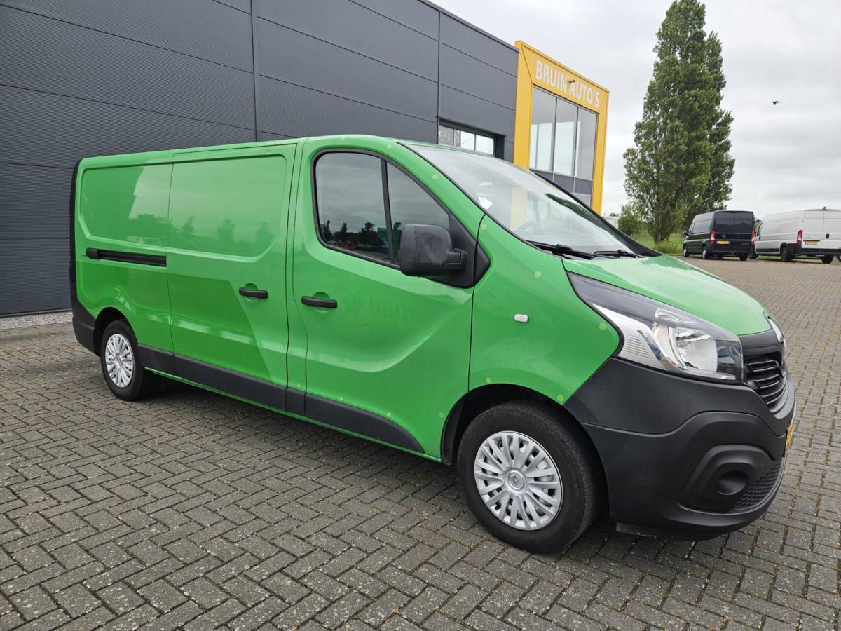 Renault Trafic Renault Trafic 1.6 dCi L2H1 Airco 120 PK trekh Goed ondh