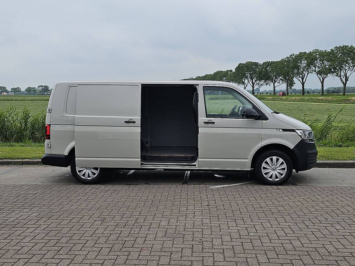 Volkswagen Transporter VOLKSWAGEN TRANSPORTER 2.0 TDI t6.1 150pk l2h1 autm