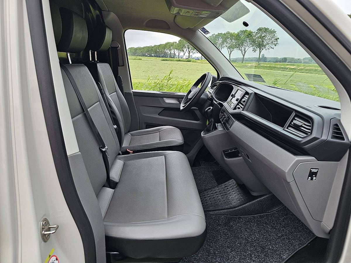 Volkswagen Transporter VOLKSWAGEN TRANSPORTER 2.0 TDI t6.1 150pk l2h1 autm