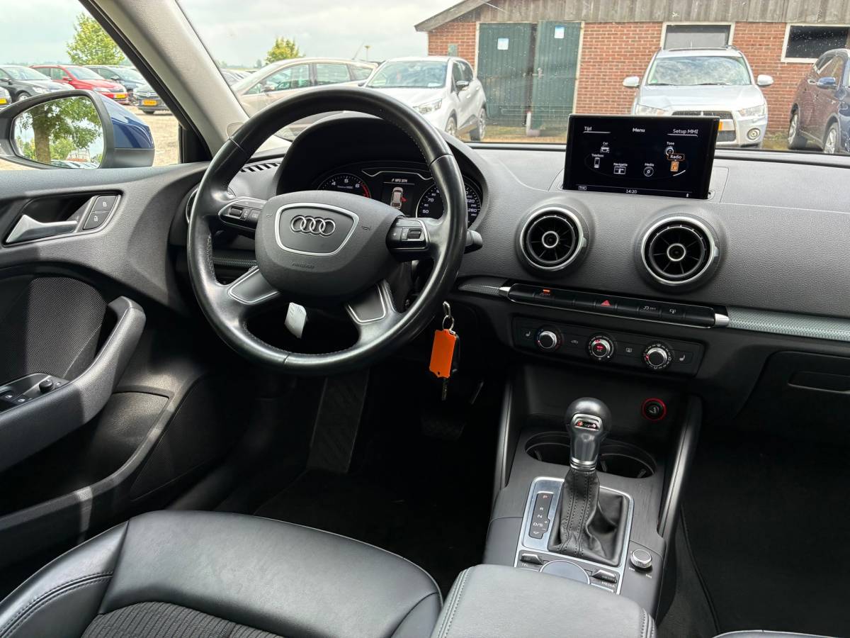 Audi A3 Audi A3 Sportback 1.4 TFSI CoD Ambiente Pro Line | Schuif/kantel dak + Automaat + Cruise + Airco nu € 14.975,-!!!