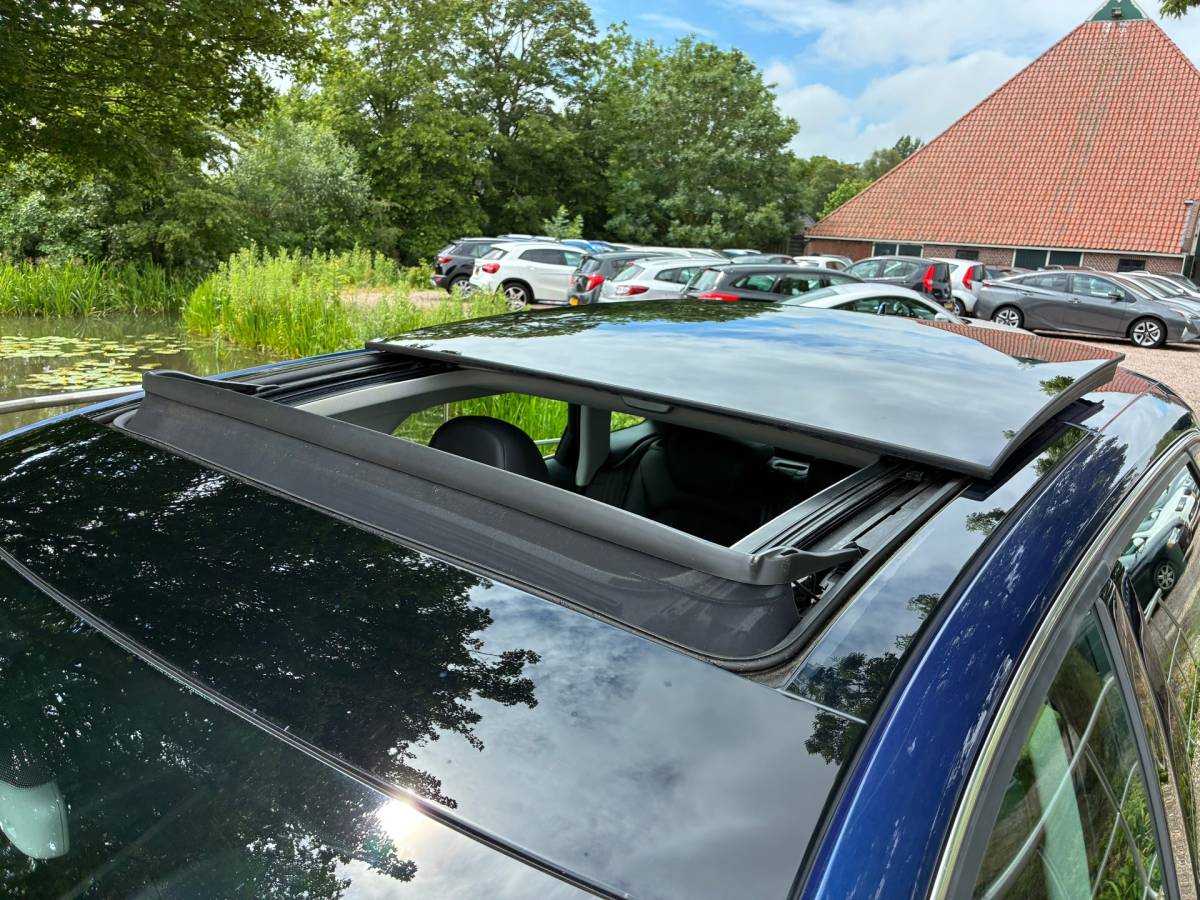 Audi A3 Audi A3 Sportback 1.4 TFSI CoD Ambiente Pro Line | Schuif/kantel dak + Automaat + Cruise + Airco nu € 14.975,-!!!