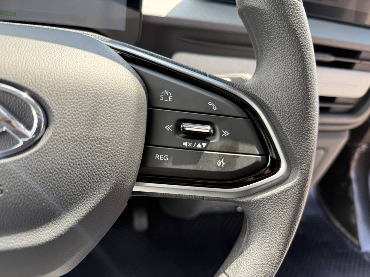 Maxus eDeliver5 Maxus eDeliver 5 64 kWh 163PK Elektrisch! L1H1 335KM WLTP 360° Camera Dubbele schuifdeuren Snelladen Climate control Cruise control Carplay Laadkabel Parkeersensoren