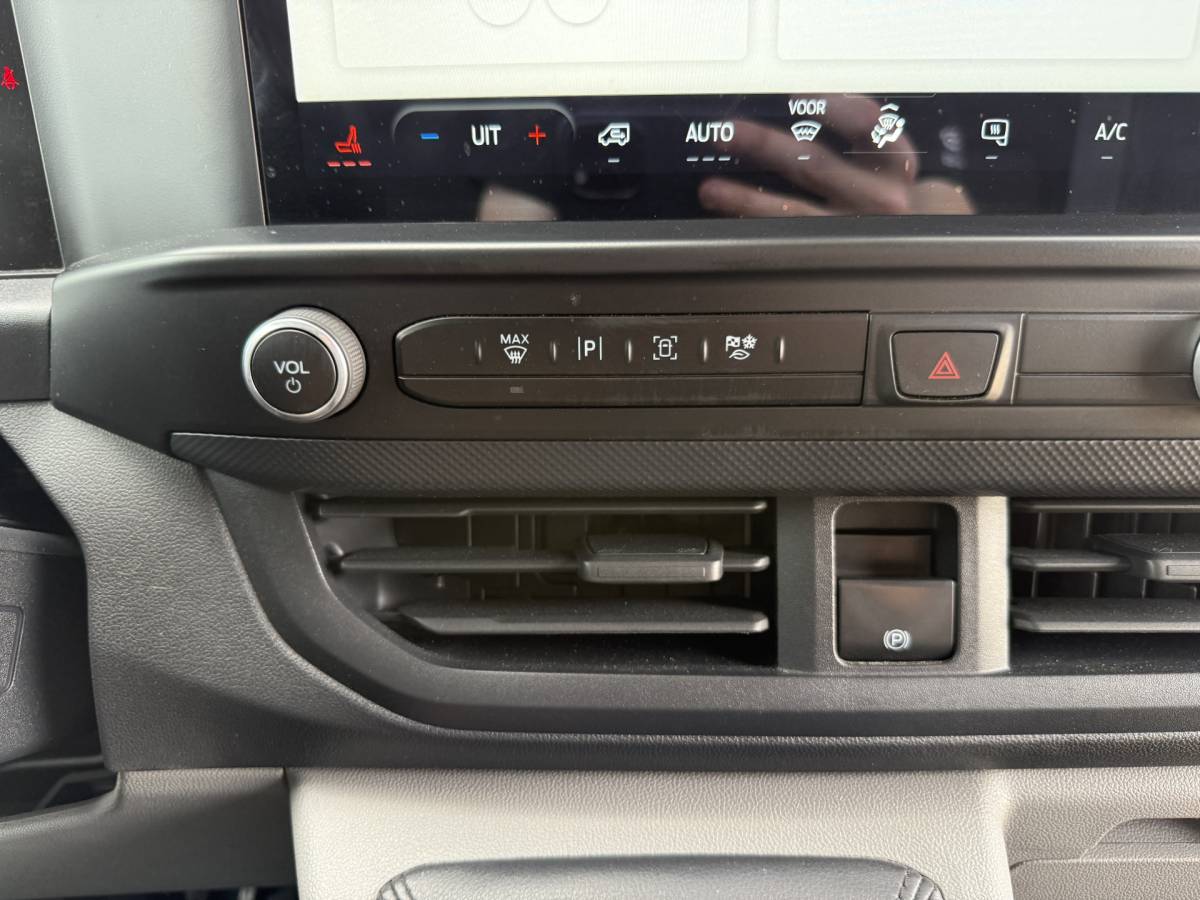 Ford Transit Custom Ford Transit Custom 2.0 136PK L1H1 LED Climate Control Cruise Control Carplay Camera Stoelverwarming