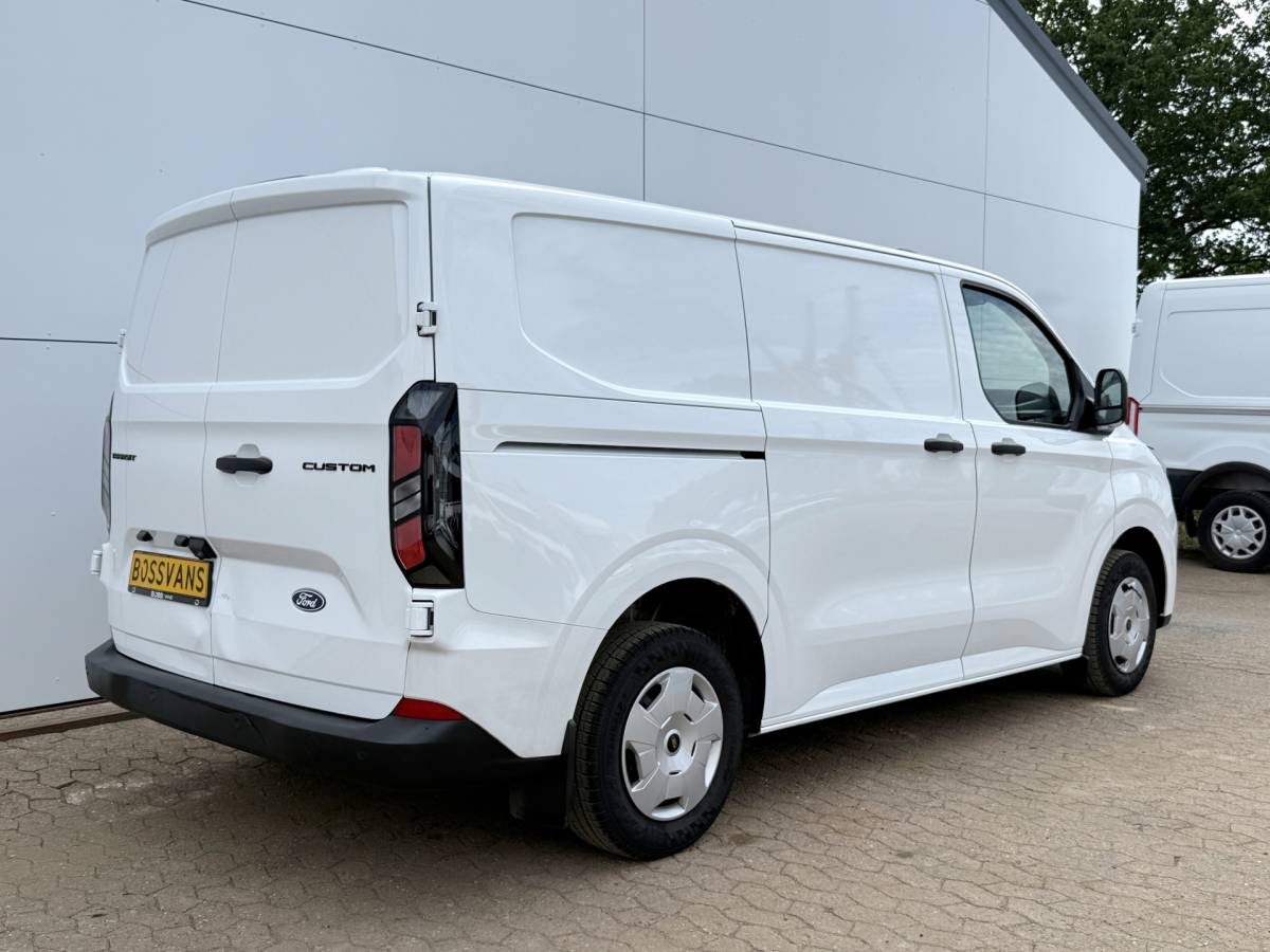 Ford Transit Custom Ford Transit Custom 2.0 136PK L1H1 LED Climate Control Cruise Control Carplay Camera Stoelverwarming