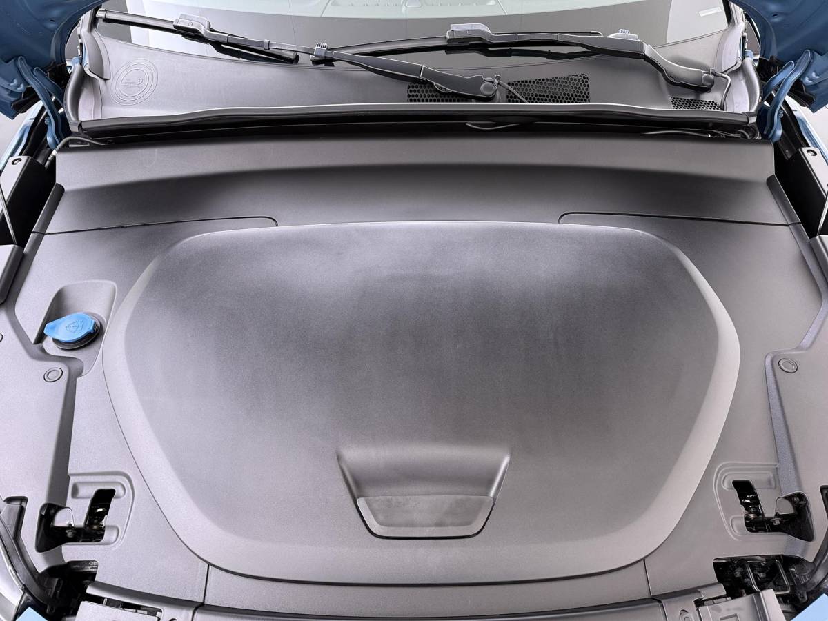 Volvo C40 Volvo C40 Recharge Core 69 kWh SOH 93%|VOLVO DEALER ONDERHOUDEN| ACHTERUITRIJCAMERA| PANORAMADAK| STOEL + STUURVERWARMING| RIJKLAARPRIJS INCL. 12 MAANDEN BOVAG GARANTIE|