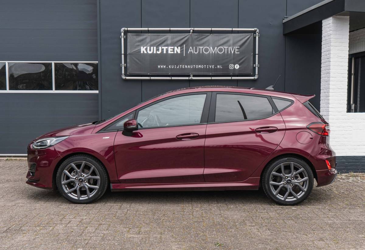 Ford Fiesta Ford Fiesta 1.0 EcoBoost Hybrid ST-Line / Automaat / LED / Winter Pack / B&O