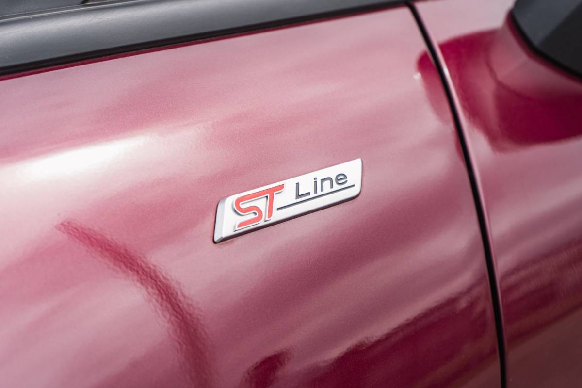 Ford Fiesta Ford Fiesta 1.0 EcoBoost Hybrid ST-Line / Automaat / LED / Winter Pack / B&O