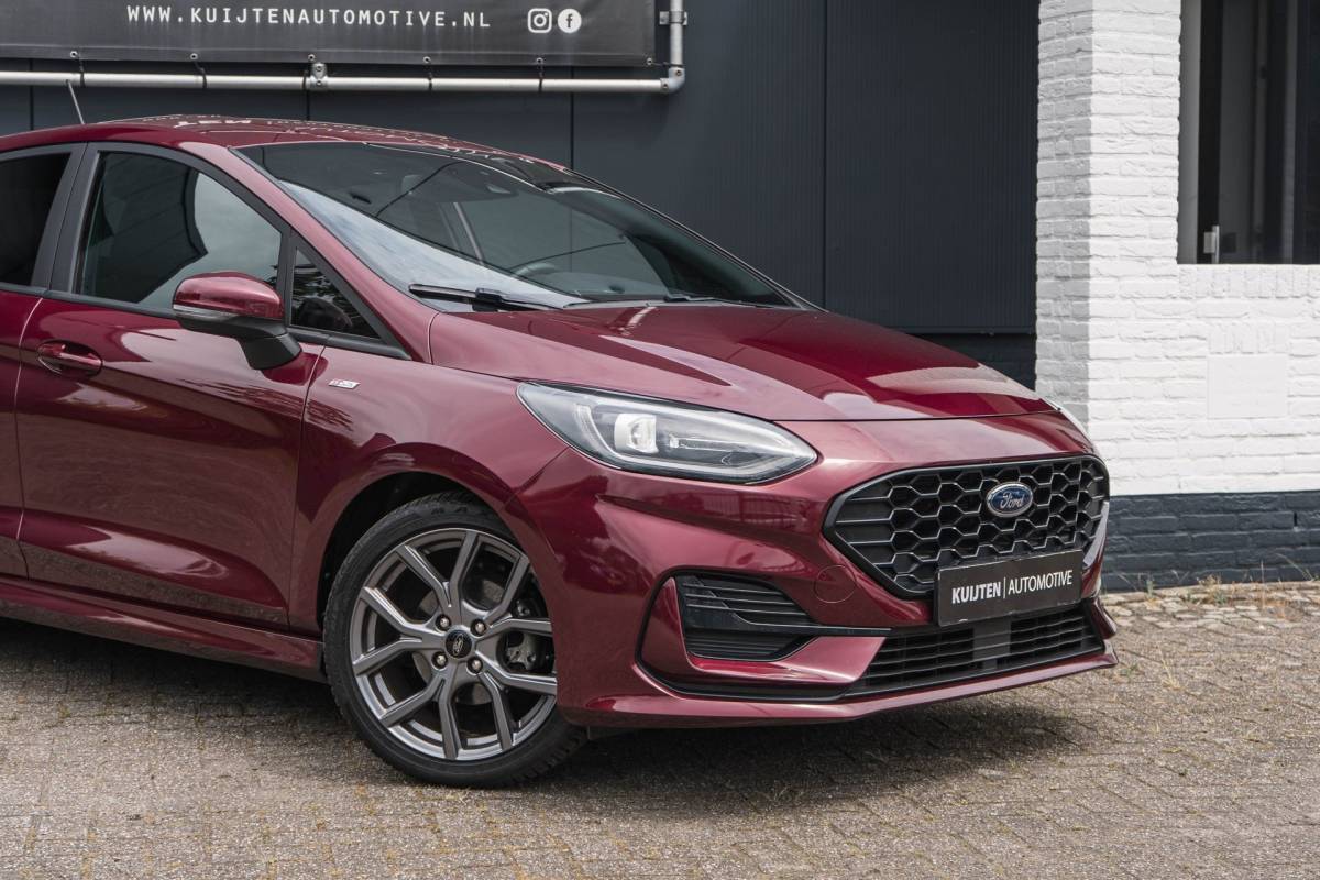 Ford Fiesta Ford Fiesta 1.0 EcoBoost Hybrid ST-Line / Automaat / LED / Winter Pack / B&O