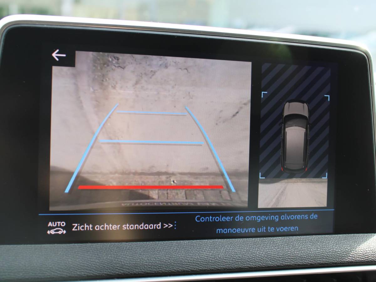 Peugeot 3008 Peugeot 3008 1.6 e-THP Allure | STOELVERWARMING | LEDEREN BEKLEDING | APPLE CARPLAY/ ANDROID AUTO | ADAPTIEVE CRUISE CONTROL |