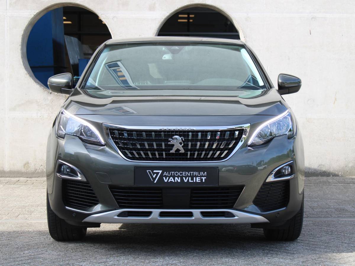 Peugeot 3008 Peugeot 3008 1.6 e-THP Allure | STOELVERWARMING | LEDEREN BEKLEDING | APPLE CARPLAY/ ANDROID AUTO | ADAPTIEVE CRUISE CONTROL |