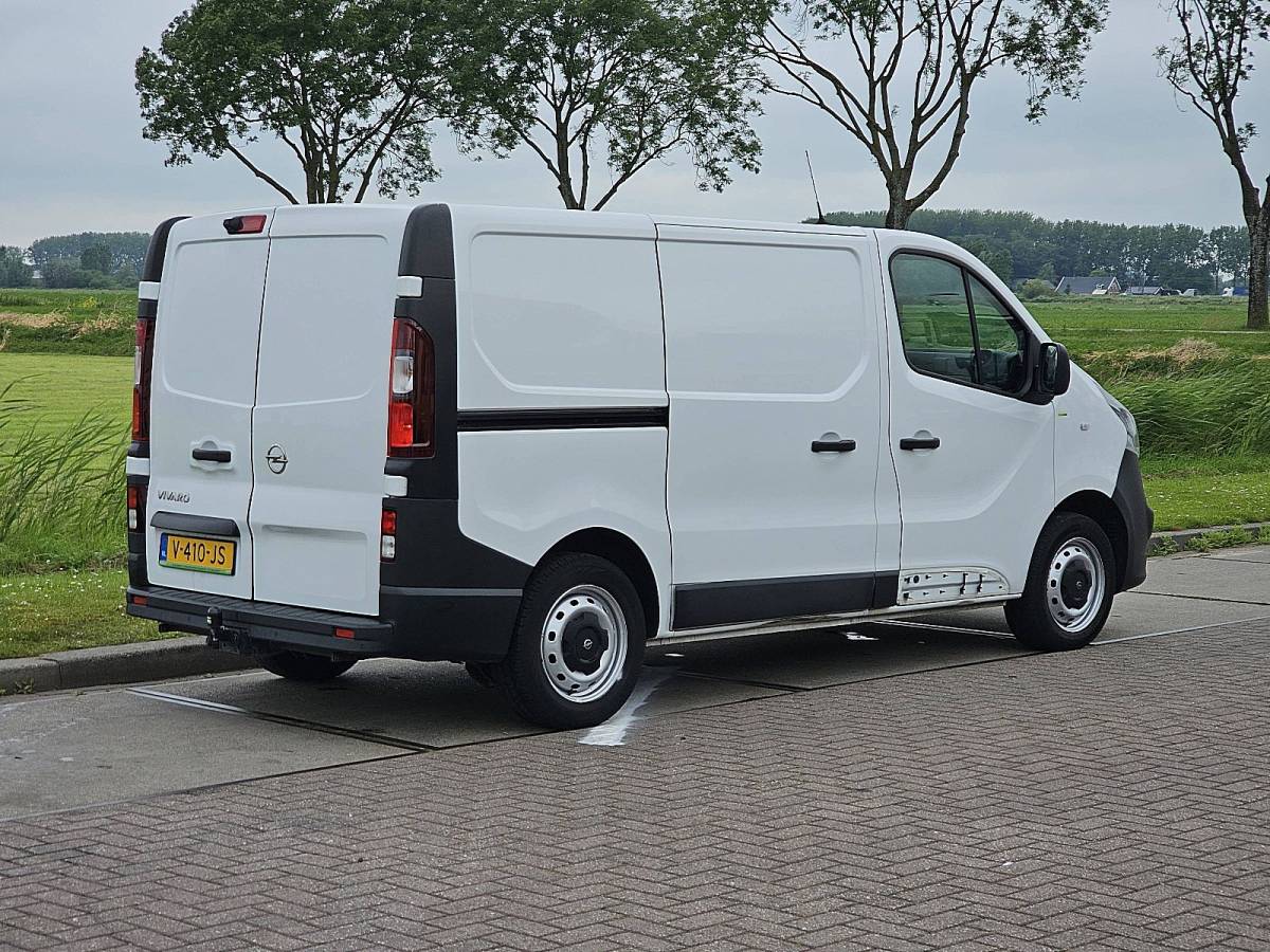 Opel Vivaro OPEL VIVARO 1.6