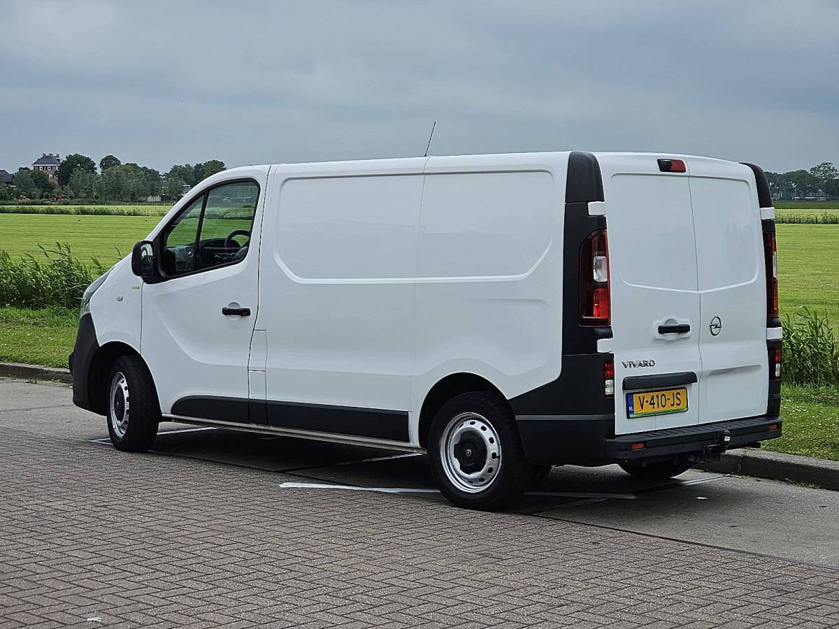 Opel Vivaro OPEL VIVARO 1.6