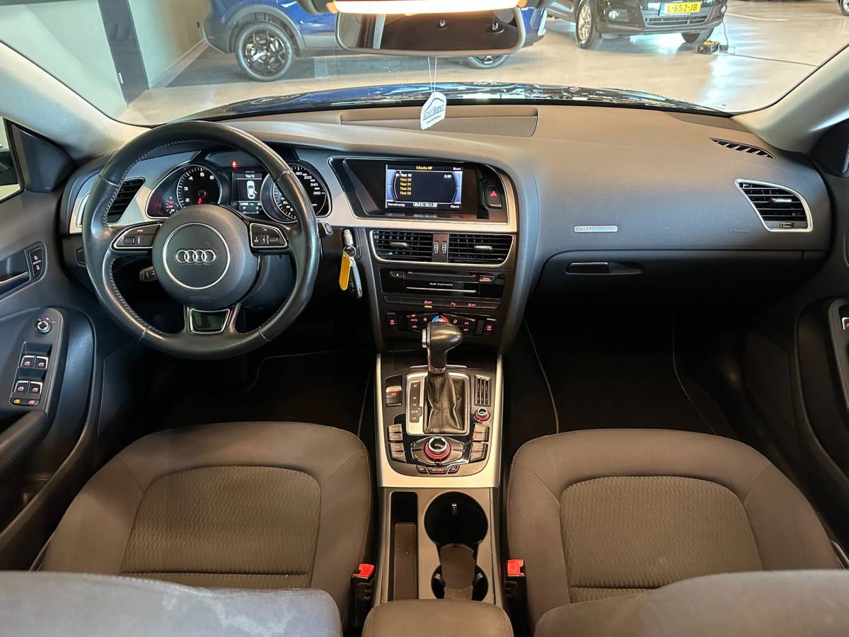 Audi A5 Audi A5 Sportback 1.8 TFSI AUTOMAAT SPORT EDITION S-LINE|CLIMA AIRCO|NAVIGATIE|TREKHAAK|XENON|CRUISE CONTROL|LM-VELG|BLUETOOTH|NAP