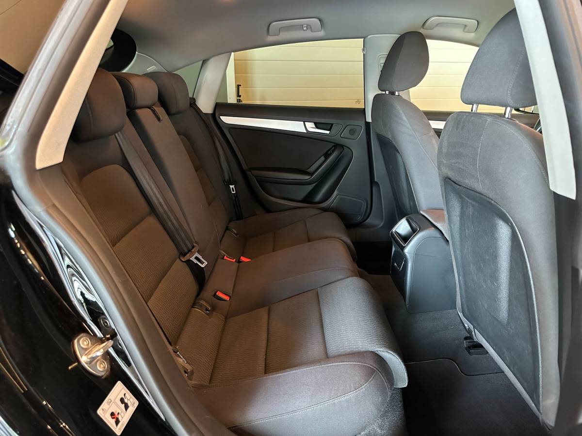 Audi A5 Audi A5 Sportback 1.8 TFSI AUTOMAAT SPORT EDITION S-LINE|CLIMA AIRCO|NAVIGATIE|TREKHAAK|XENON|CRUISE CONTROL|LM-VELG|BLUETOOTH|NAP