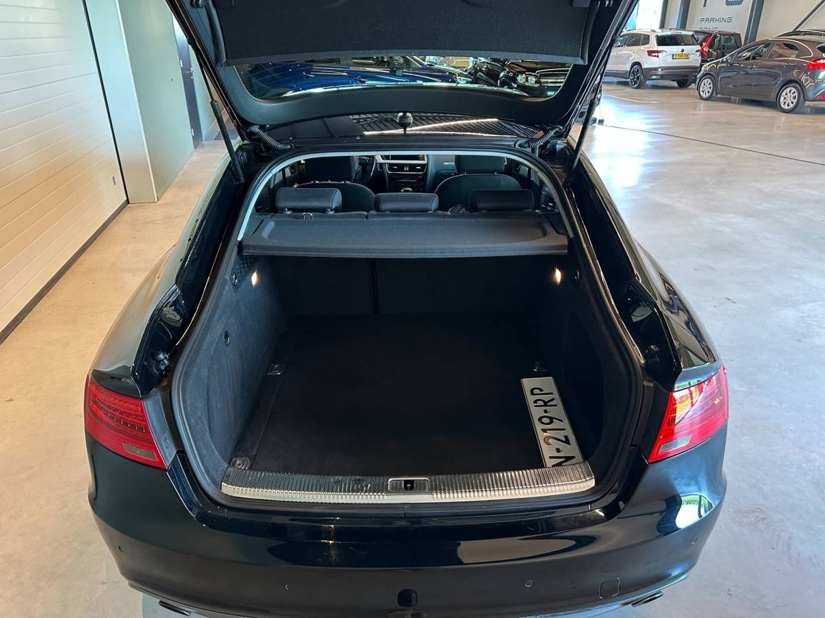 Audi A5 Audi A5 Sportback 1.8 TFSI AUTOMAAT SPORT EDITION S-LINE|CLIMA AIRCO|NAVIGATIE|TREKHAAK|XENON|CRUISE CONTROL|LM-VELG|BLUETOOTH|NAP