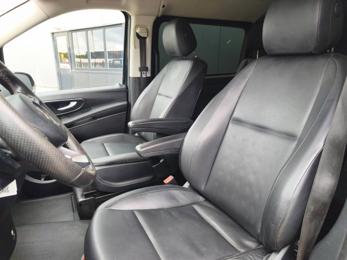 Mercedes-Benz Vito Mercedes-Benz Vito 116CDI XXL DUBBELE CABINE AUTOM LEER LED TREKHAAK