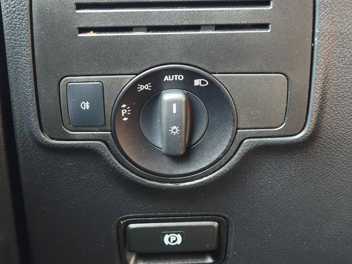 Mercedes-Benz Vito Mercedes-Benz Vito 116CDI XXL DUBBELE CABINE AUTOM LEER LED TREKHAAK