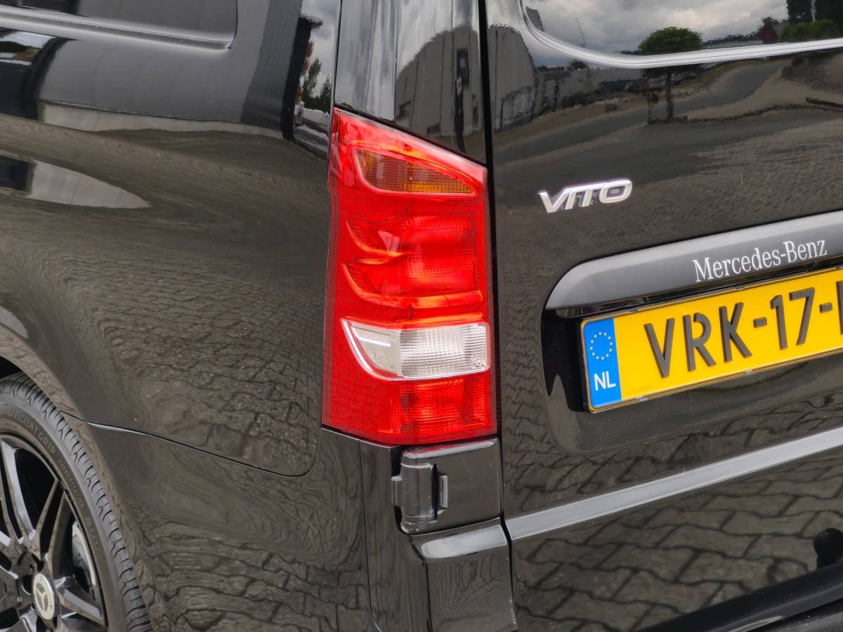 Mercedes-Benz Vito Mercedes-Benz Vito 116CDI XXL DUBBELE CABINE AUTOM LEER LED TREKHAAK
