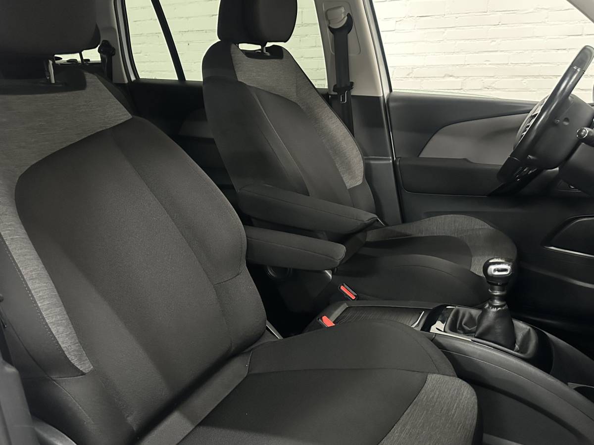 Citroën Grand C4 Spacetourer Citroën Grand C4 SpaceTourer 1.2 PureTech Business CLIMA /CRUISE / NAVI