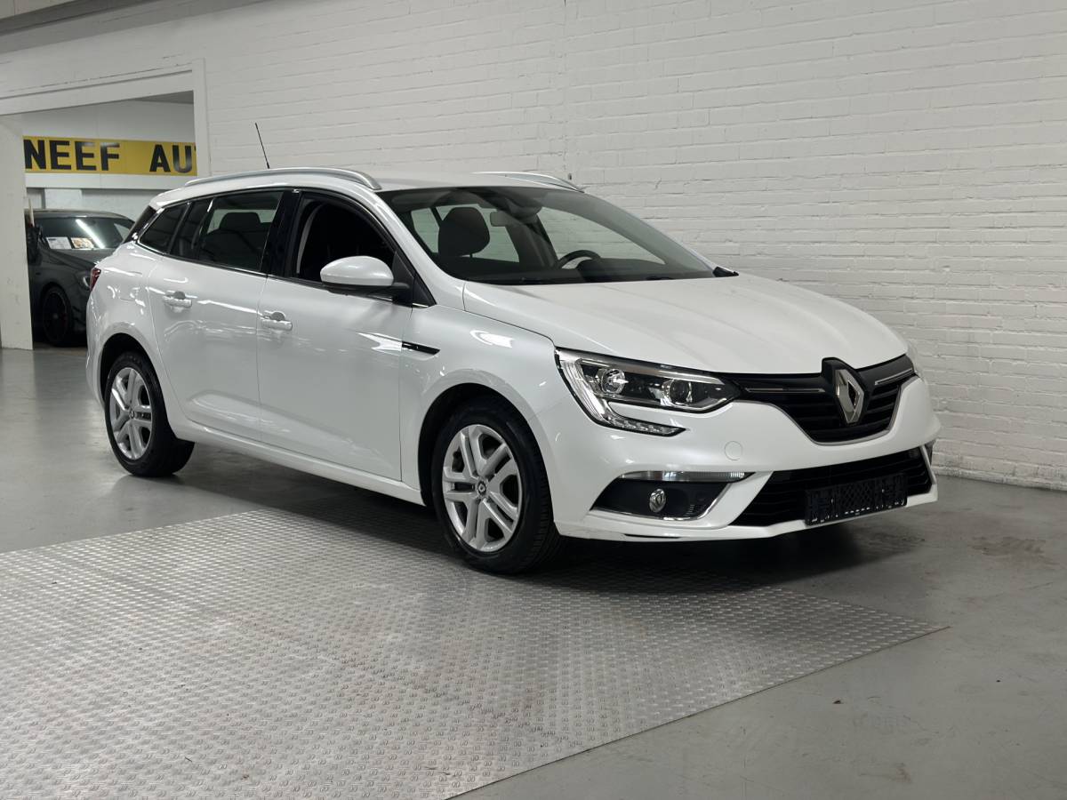 Renault Mégane Estate Renault Mégane Estate 1.2 TCe Bose CLIMA / CRUISE / NAVI  / Dealer onderhouden