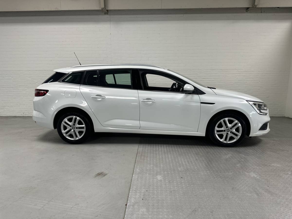 Renault Mégane Estate Renault Mégane Estate 1.2 TCe Bose CLIMA / CRUISE / NAVI  / Dealer onderhouden