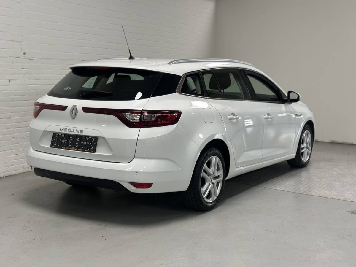 Renault Mégane Estate Renault Mégane Estate 1.2 TCe Bose CLIMA / CRUISE / NAVI  / Dealer onderhouden