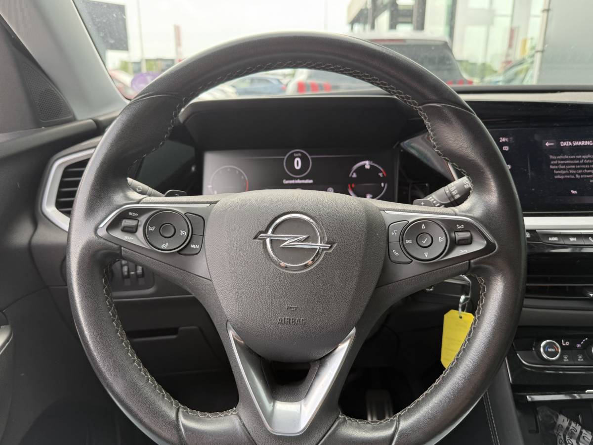 Opel Grandland Opel Grandland BWJ 2022 1.2 131 PK  Turbo GS Line AUTOMAAT | FULL LED | 360 CAMERA | CARPLAY + ANDROID | DAB + | NAVI | CLIMA | CRUISE | LMV | PDC