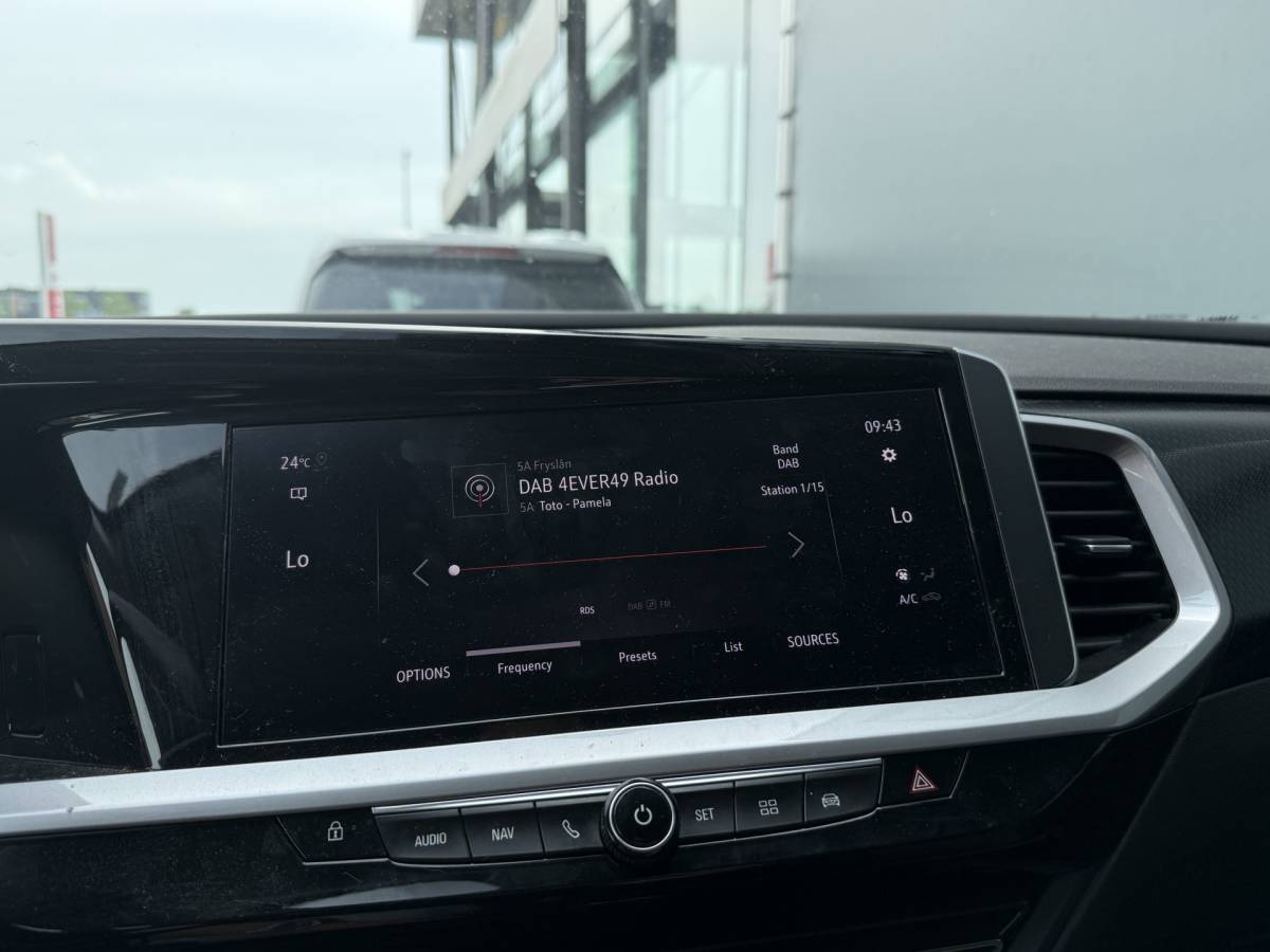 Opel Grandland Opel Grandland BWJ 2022 1.2 131 PK  Turbo GS Line AUTOMAAT | FULL LED | 360 CAMERA | CARPLAY + ANDROID | DAB + | NAVI | CLIMA | CRUISE | LMV | PDC
