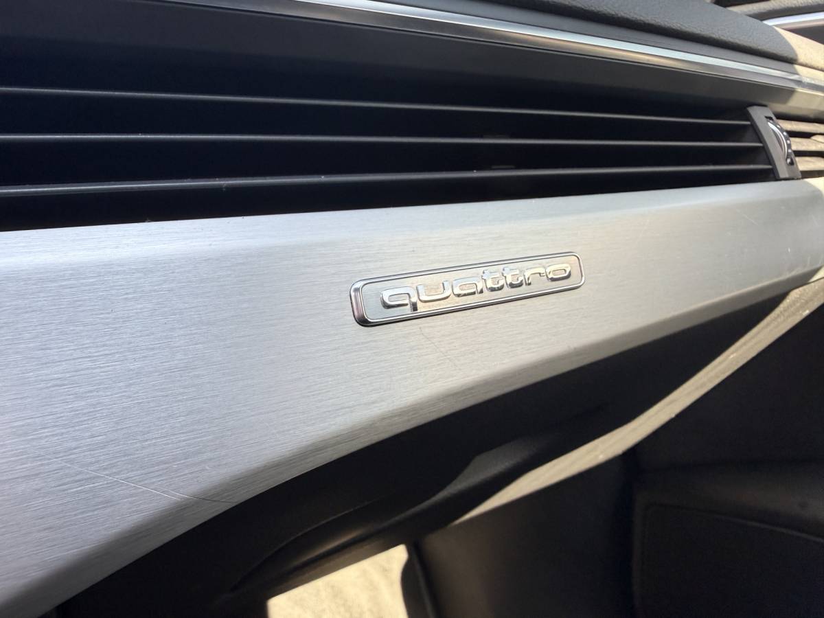 Audi A4 Audi A4 Avant BWJ 2017 3.0 TFSI S4 quattro 354 PK  Pro Line Plus V6 AUTOMAAT | TREKHAAK | FULL LED | ADAPTIVE CRUISE | STOELVERW. | HEAD-UP DISPLAY | CAMERA | HALF LEDER | ELEKTR. ACHTERKLEP | NAVI | CLIMA | LMV | PDC
