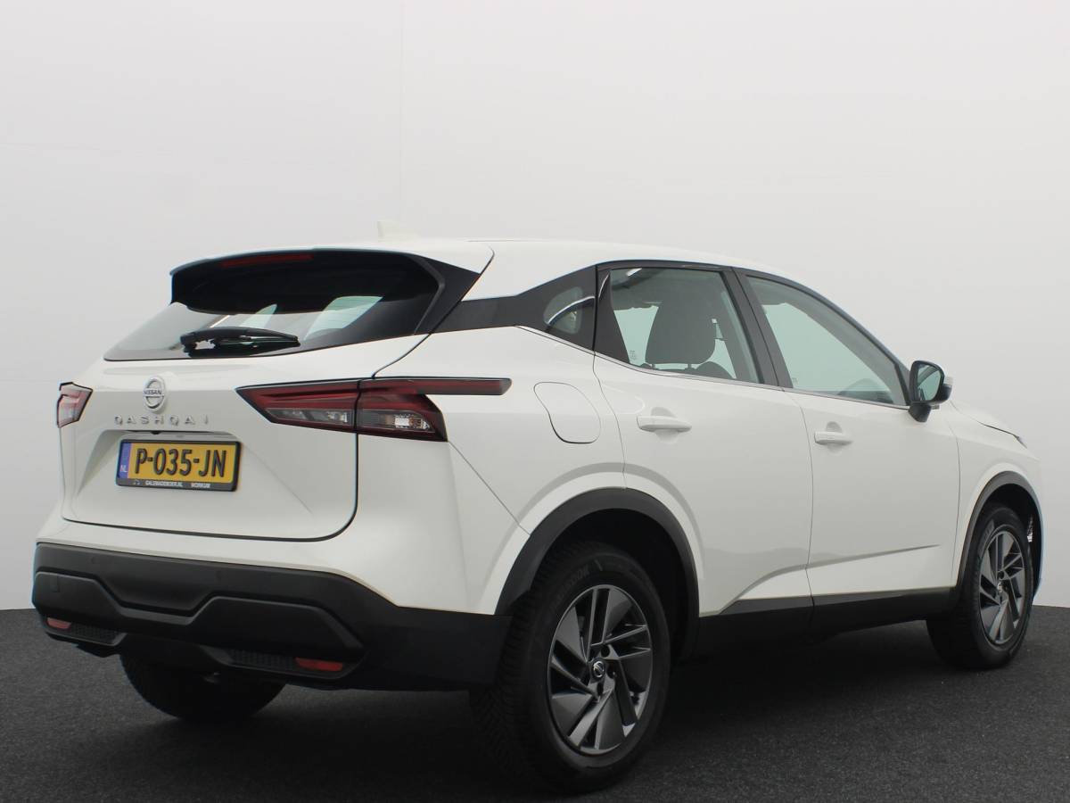 Nissan QASHQAI Nissan Qashqai 1.3 MHEV Business Access PARELMOER / CAMERA / CARPLAY / CLIMA / PDC / BLUETOOTH / ACC / NL-AUTO
