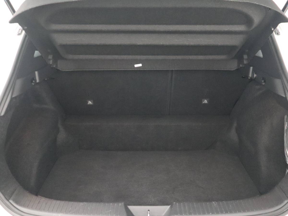 Nissan QASHQAI Nissan Qashqai 1.3 MHEV Business Access PARELMOER / CAMERA / CARPLAY / CLIMA / PDC / BLUETOOTH / ACC / NL-AUTO