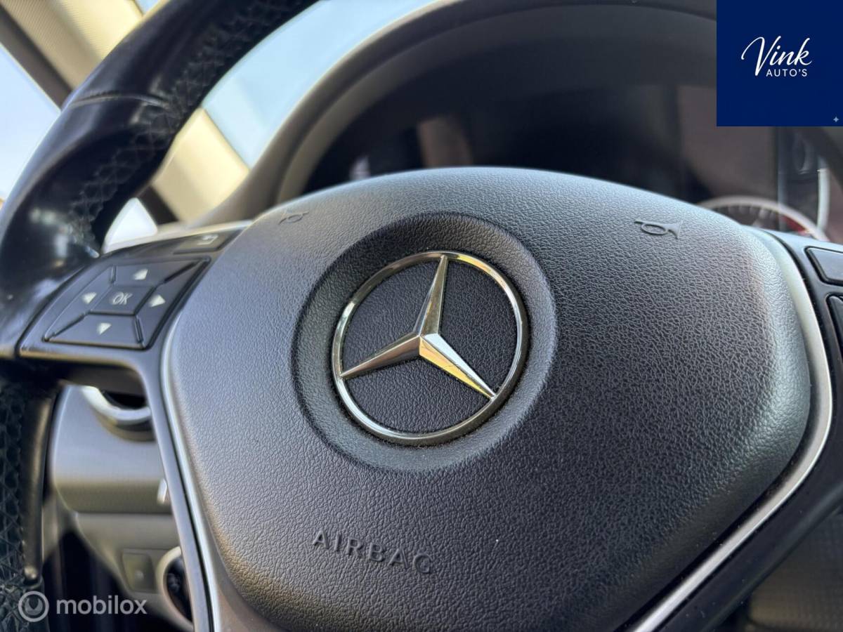 Mercedes-Benz A-Klasse Mercedes A-klasse 180 Edition |Navigatie | LM Sportvelgen | Climate & Cruise Control | Privacy glass