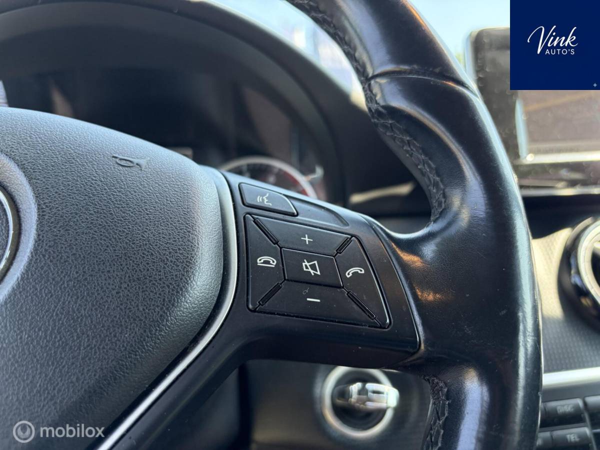 Mercedes-Benz A-Klasse Mercedes A-klasse 180 Edition |Navigatie | LM Sportvelgen | Climate & Cruise Control | Privacy glass