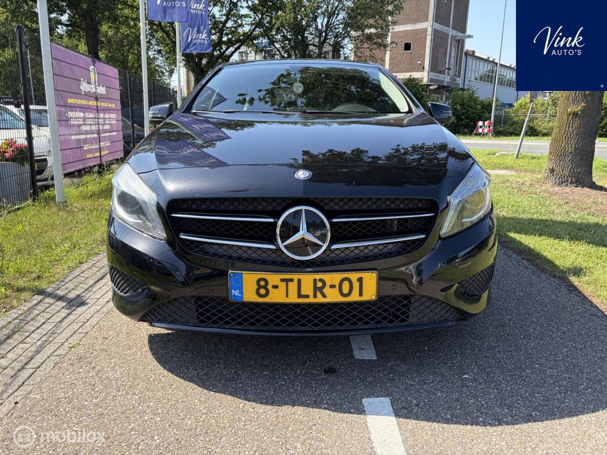 Mercedes-Benz A-Klasse Mercedes A-klasse 180 Edition |Navigatie | LM Sportvelgen | Climate & Cruise Control | Privacy glass