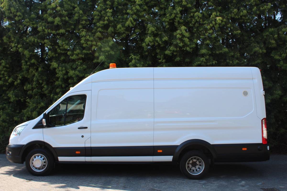 Ford Transit Ford TRANSIT 350 2.0 TDCI L4H3 Trend RWD