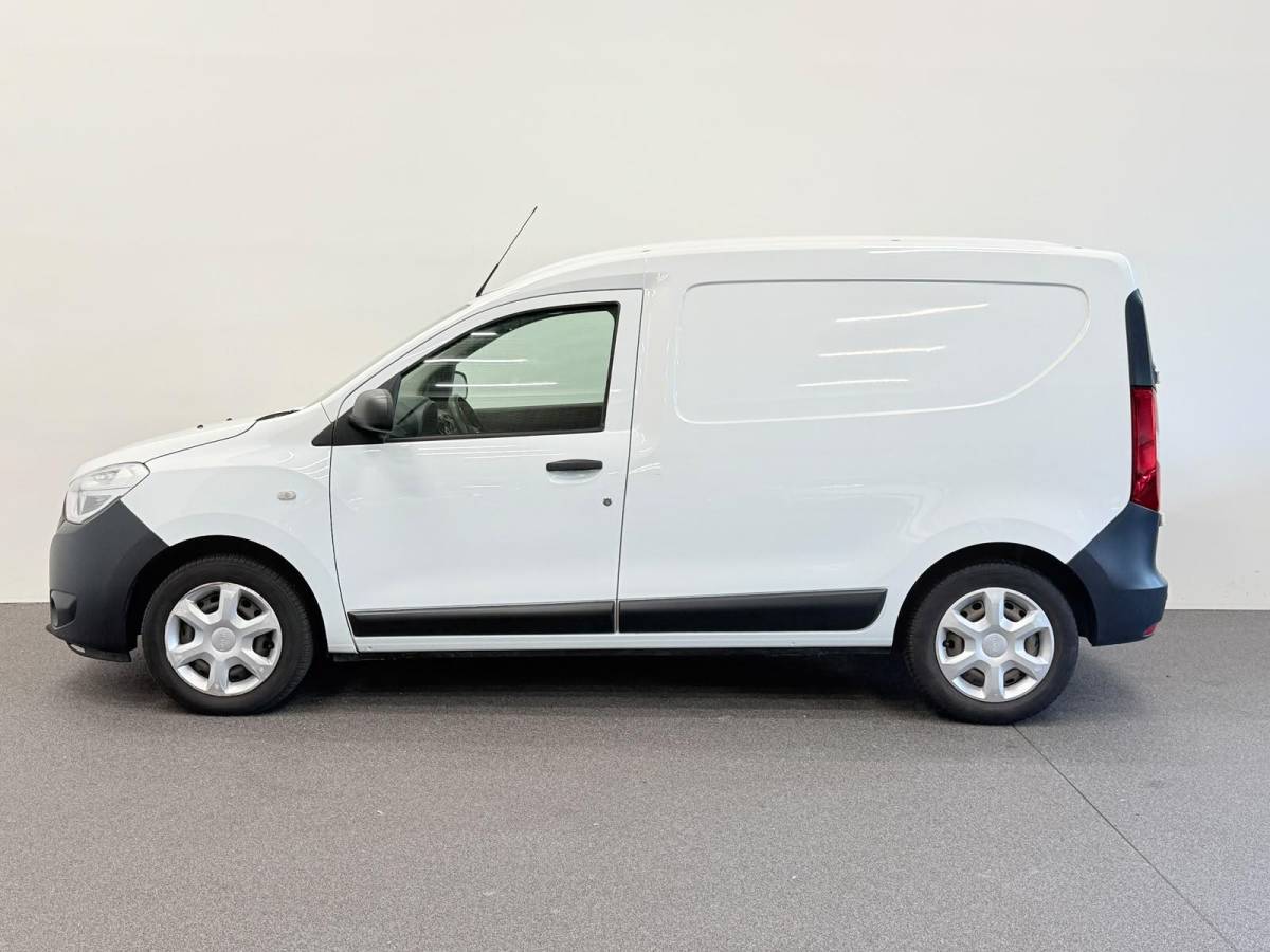 Dacia Dokker Dacia Dokker 1.5 dCi 75 Essential Navigatie Bluetooth Cruise Control Trekhaak zijschuifdeur  airco LEES OPMERKINGEN