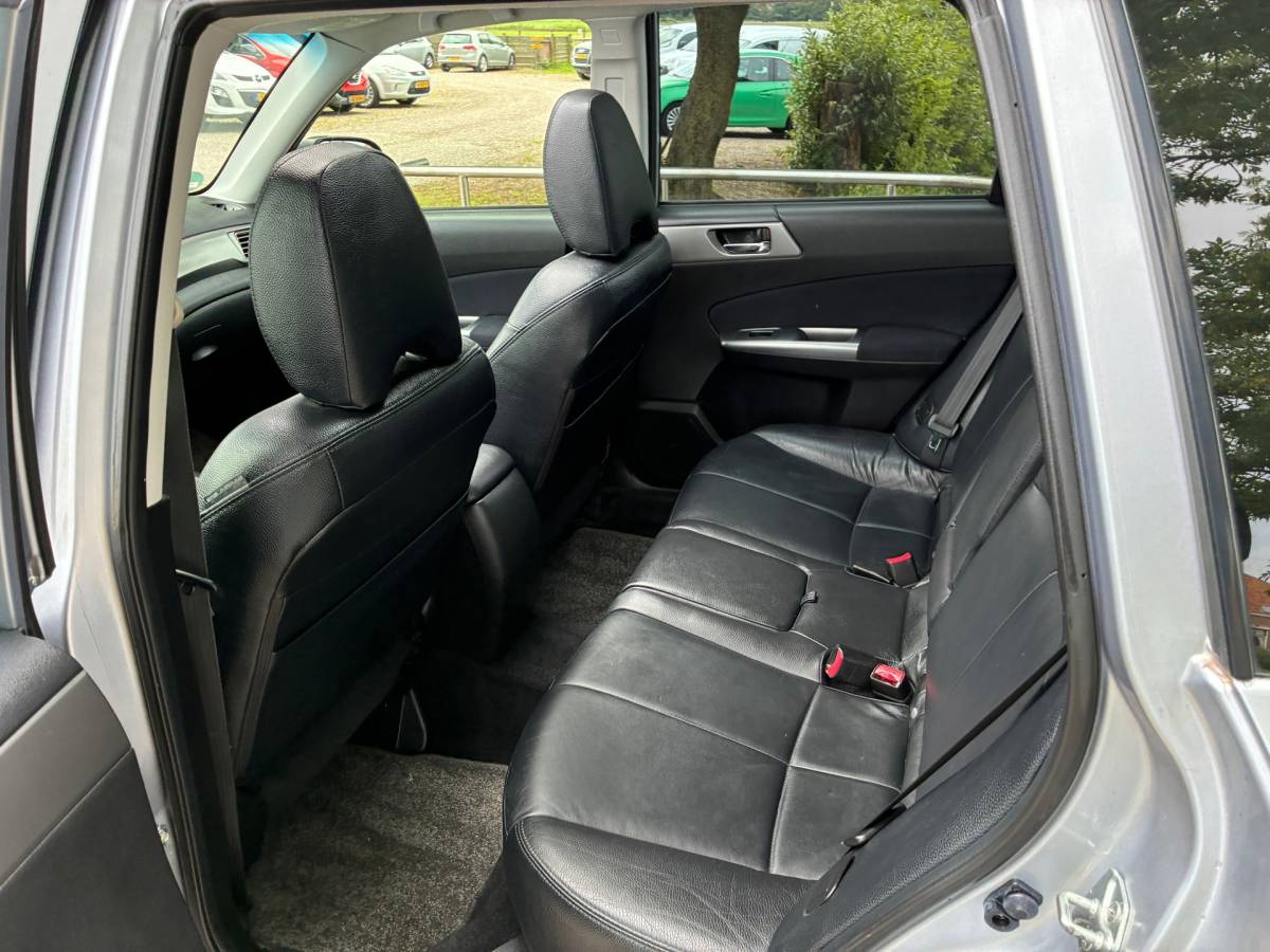 Subaru Forester Subaru Forester 2.0 XS Premium Plus | Pano + Leder + Camera Nu € 7.975,-!!!