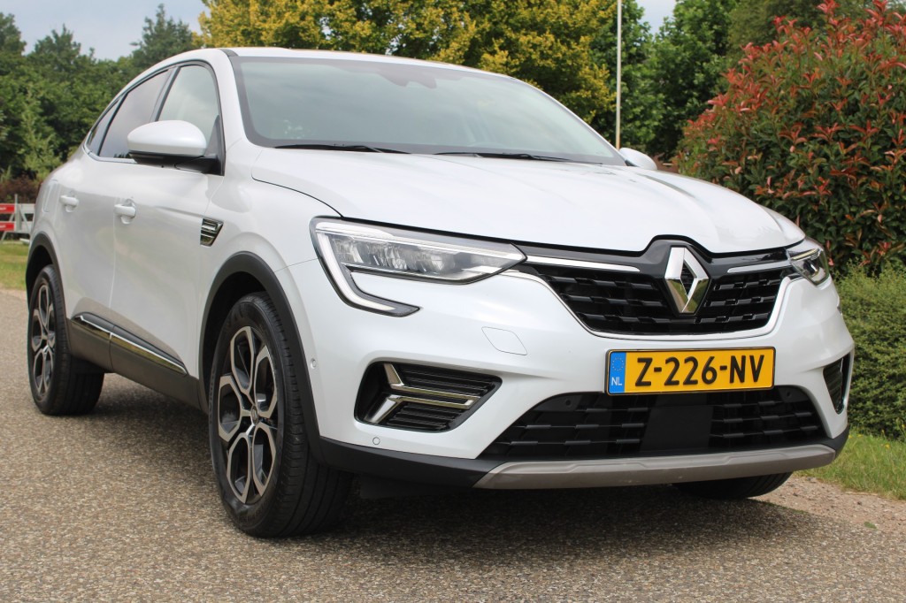 Renault Arkana Renault Arkana 1.6 E-Tech 143pk Full Hybrid ECC/carplay-android/cruise/camera/PDC/LED/navi