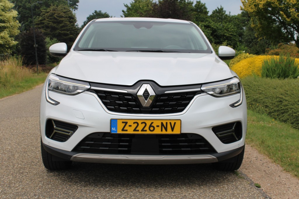 Renault Arkana Renault Arkana 1.6 E-Tech 143pk Full Hybrid ECC/carplay-android/cruise/camera/PDC/LED/navi