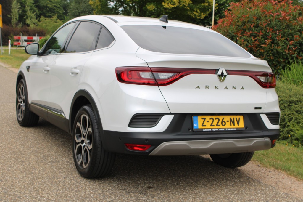 Renault Arkana Renault Arkana 1.6 E-Tech 143pk Full Hybrid ECC/carplay-android/cruise/camera/PDC/LED/navi