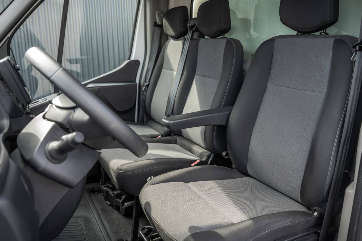 Renault Master Renault Master 2.3dCi | Bakwagen met Laadklep | LED | Carplay | Camera | Cruise