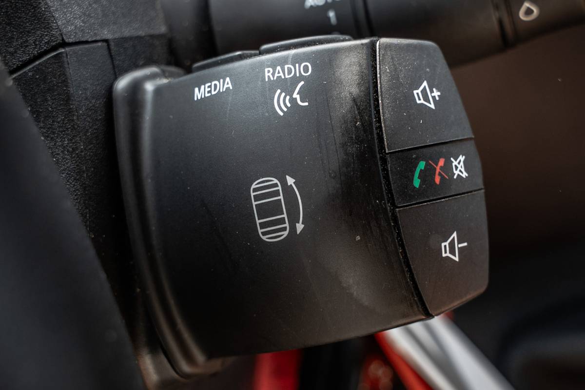 Renault Master Renault Master 2.3dCi | Bakwagen met Laadklep | LED | Carplay | Camera | Cruise