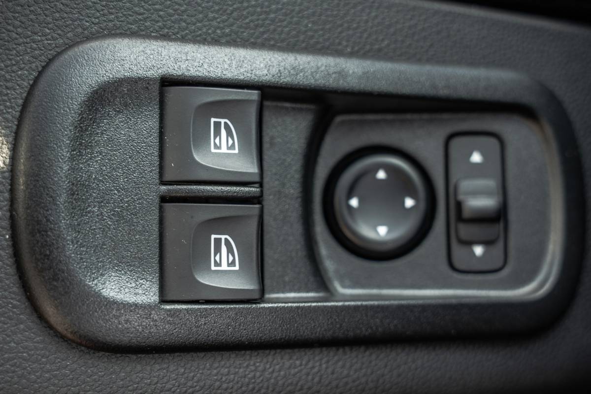 Renault Master Renault Master 2.3dCi | Bakwagen met Laadklep | LED | Carplay | Camera | Cruise