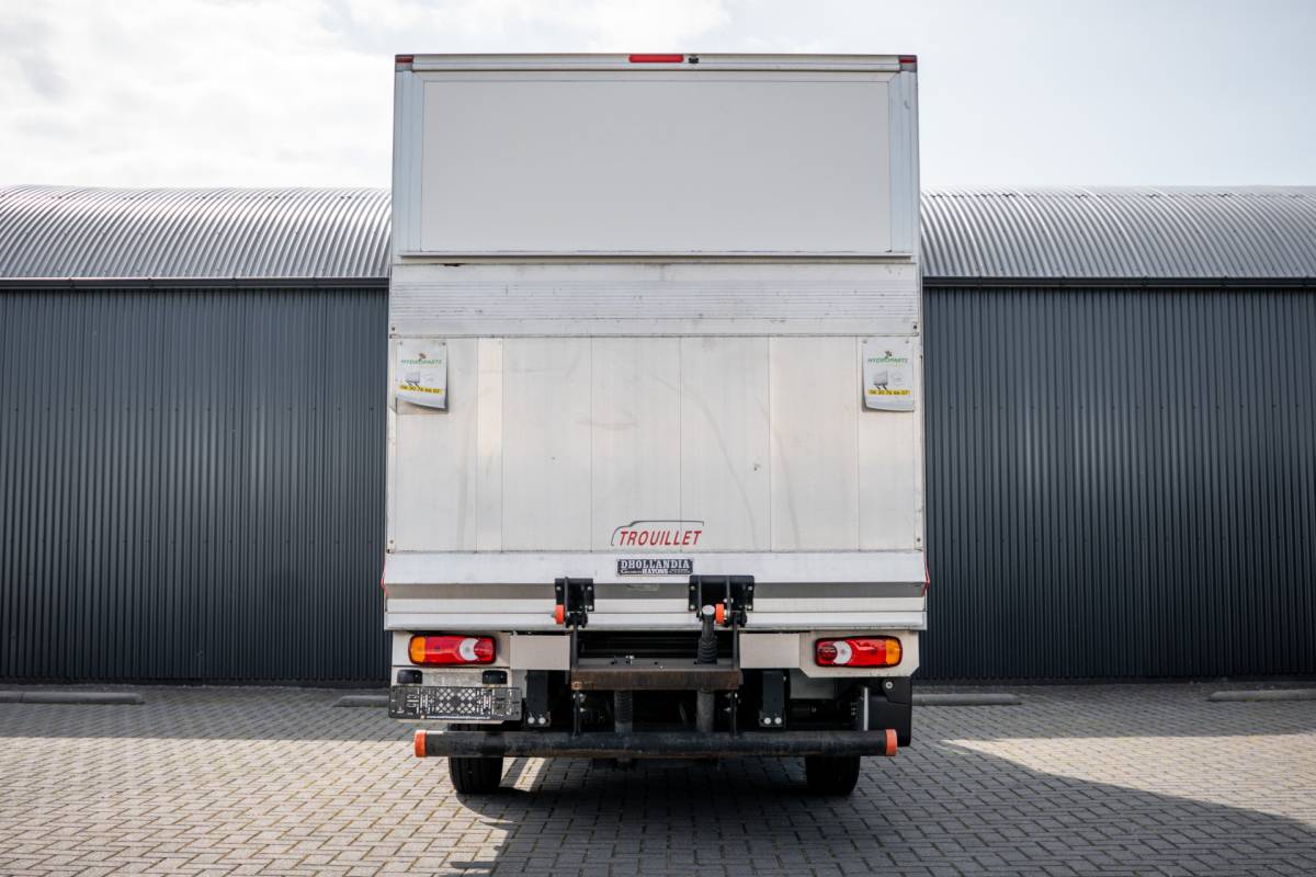 Renault Master Renault Master 2.3dCi | Bakwagen met Laadklep | LED | Carplay | Camera | Cruise