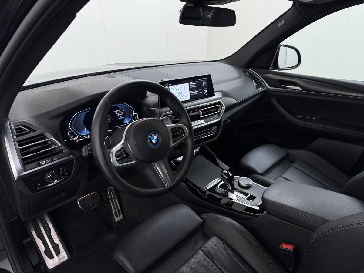 BMW X3 BMW X3 xDrive30e M-SPORT| DEALER ONDERHOUDEN| CAMERA| ELEKTRISCHE ACHTERKLEP| APPLE CARPLAY| RIJKLAARPRIJS