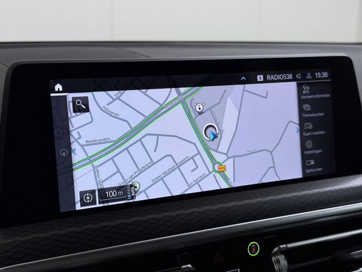 BMW X3 BMW X3 xDrive30e VAN: 40.900,- VOOR: 38.877,- UW WKVOORDEEL: 2.023,-PHEV | M-SPORT| DEALER ONDERHOUDEN| CAMERA| ELEKTRISCHE ACHTERKLEP| APPLE CARPLAY| RIJKLAARPRIJS