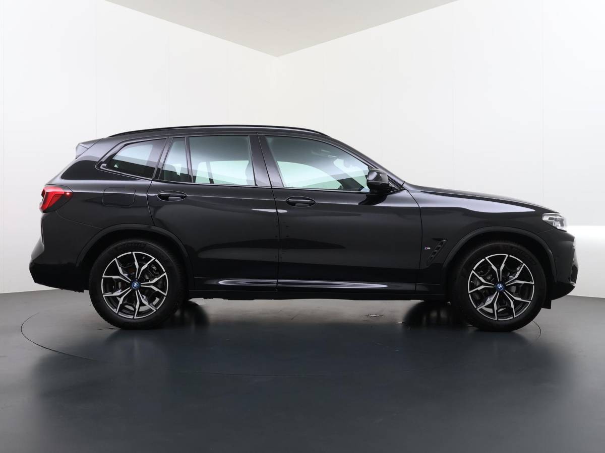 BMW X3 BMW X3 xDrive30e M-SPORT| DEALER ONDERHOUDEN| CAMERA| ELEKTRISCHE ACHTERKLEP| APPLE CARPLAY| RIJKLAARPRIJS