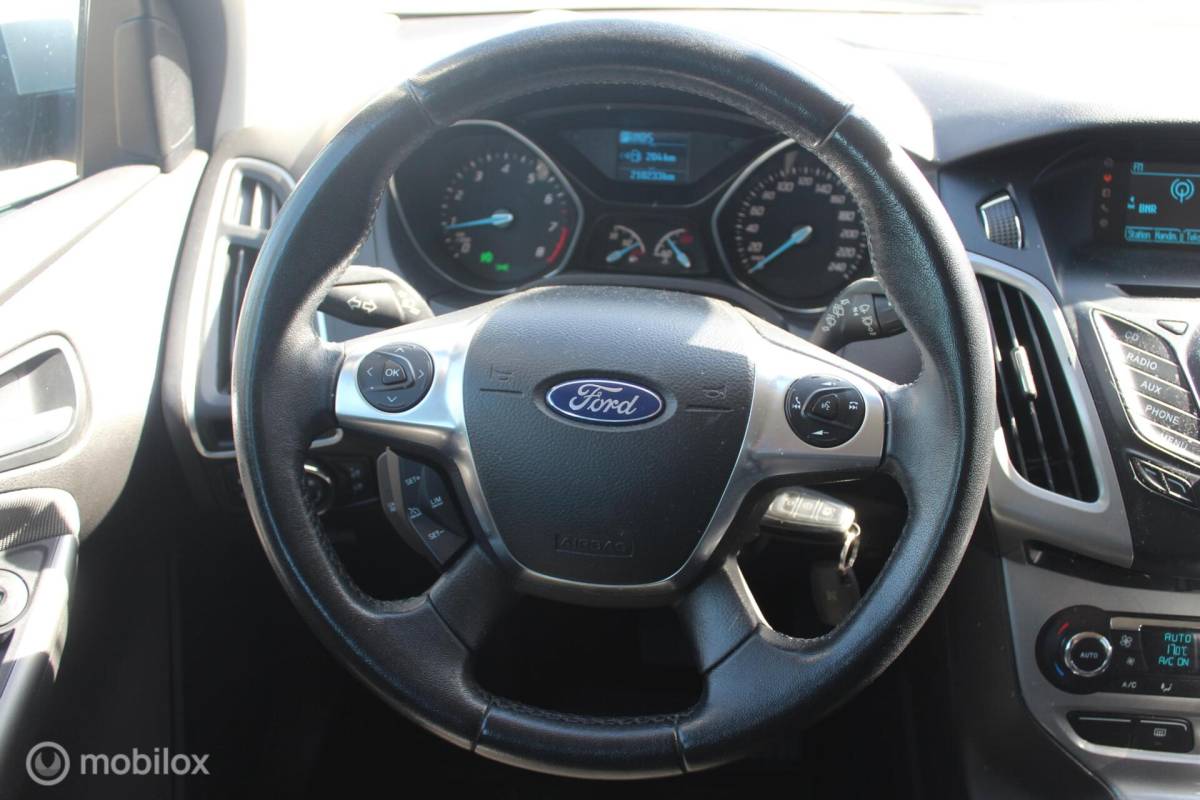 Ford Focus Ford Focus 1.6 TI-VCT Titanium Automaat Clima/Cruise/Trekhaak