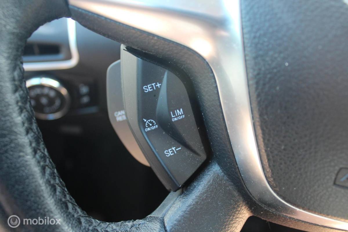 Ford Focus Ford Focus 1.6 TI-VCT Titanium Automaat Clima/Cruise/Trekhaak